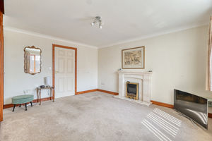 Lounge- click for photo gallery